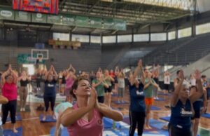 Saúde | Projeto Yoga no Parque leva grande público ao Poliesportivo