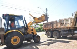 SANTA CRUZ | Mutirão de limpeza no Bairro Schulz prossegue até sexta