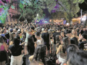 Santa Folia | Sábado é com o tradicional Bailinho da Borges