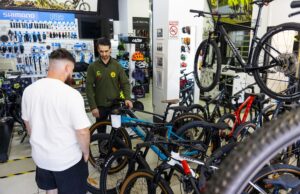 Trabalho | Comércio garante saldo positivo em Santa Cruz em 2025