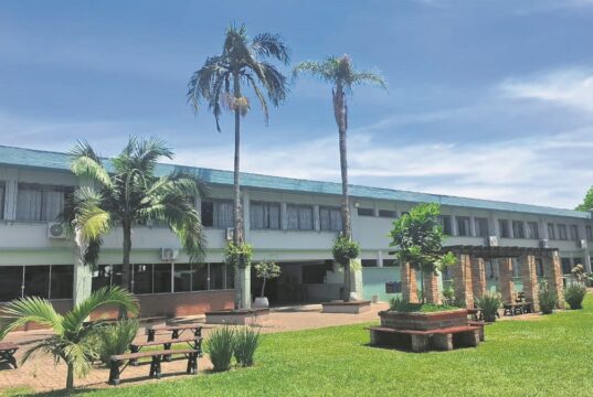 Educação | Ernesto Alves celebra 70 anos de história