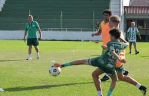 Futebol | EC Avenida aposta na base para crescer