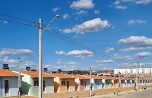 Habitação | Mais de 400 habilitados disputam moradias