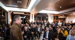 Corrida eleitoral | Luciano Zucco recebe demandas de entidades em Santa Cruz e oficializa pré-candidatura