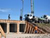 Vazão de água | Prefeitura inicia concretagem de alas laterais da estrutura na ERS-409