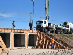 Vazão de água | Prefeitura inicia concretagem de alas laterais da estrutura na ERS-409