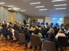 Município | Conselheiros participam de capacitação voltada à assistência social