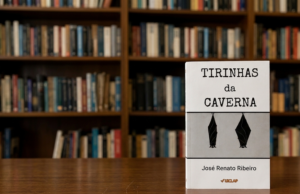 Lançamento | Jornalista de Santa Cruz lança livro de tirinhas