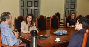 Sulgás | Prefeito recebe visita para tratar da expansão da rede de gás natural