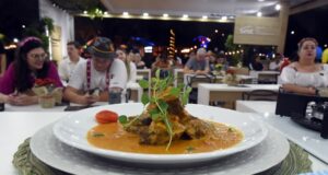 41ª Oktoberfest | Gastronomia alemã estará em destaque no Espaço Fecomércio/RS, Sesc e Senac