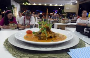 41ª Oktoberfest | Gastronomia alemã estará em destaque no Espaço Fecomércio/RS, Sesc e Senac