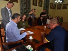 Saúde | Prefeitura e Lions renovam parceria para reduzir fila de oftalmologia do SUS