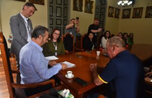 Saúde | Prefeitura e Lions renovam parceria para reduzir fila de oftalmologia do SUS
