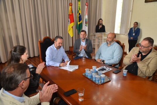 Museu | Prefeitura e Associação Pró-Cultura abrem caminho para restauro do antigo Fórum