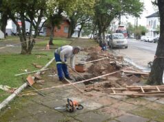 Estação de Apoio | Prefeitura inicia instalação de estrutura para motoboys
